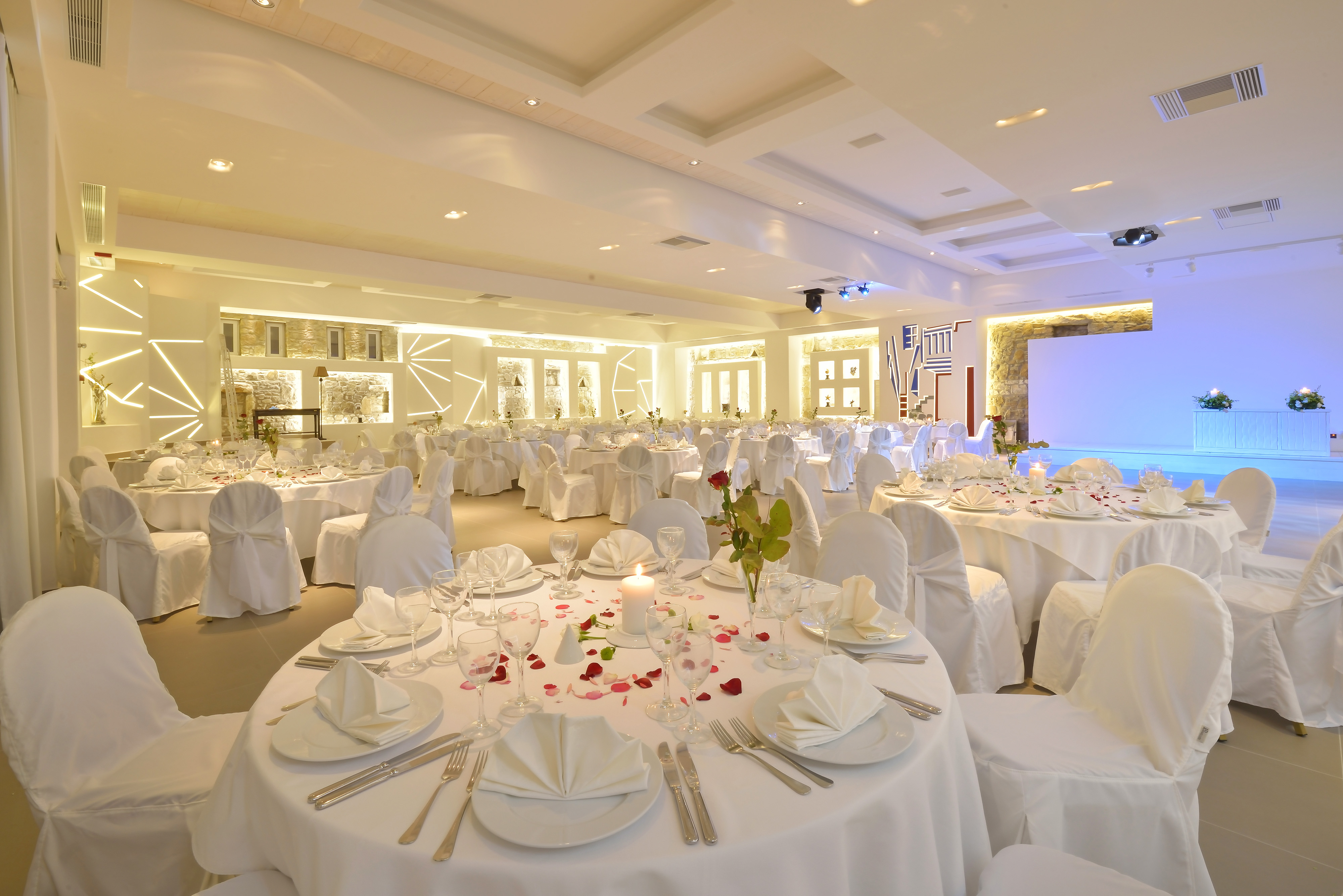 Book your wedding day in Saint John Mykonos Beach Resort